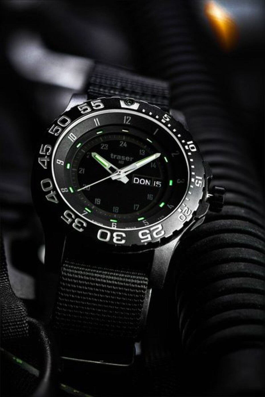 Traser P 6600 Shade Sapphire nato - main (9)