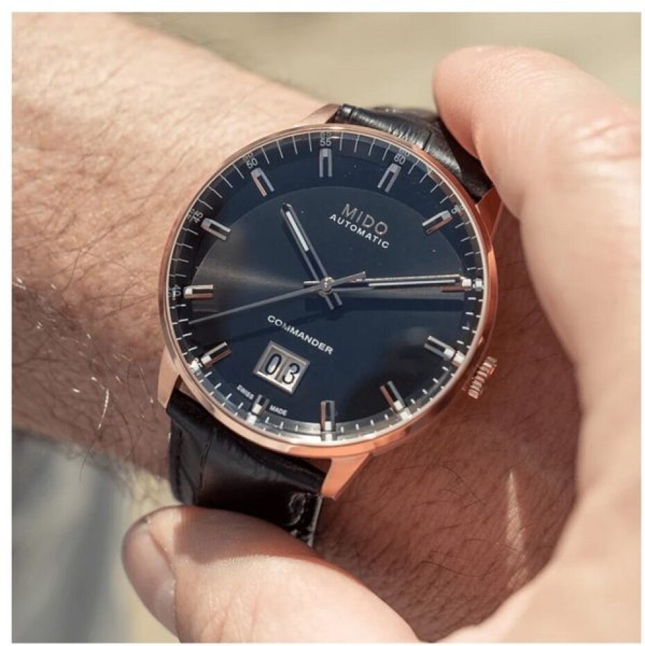 Mido Commander Big Date M021.626.36.051.00 - main (3)