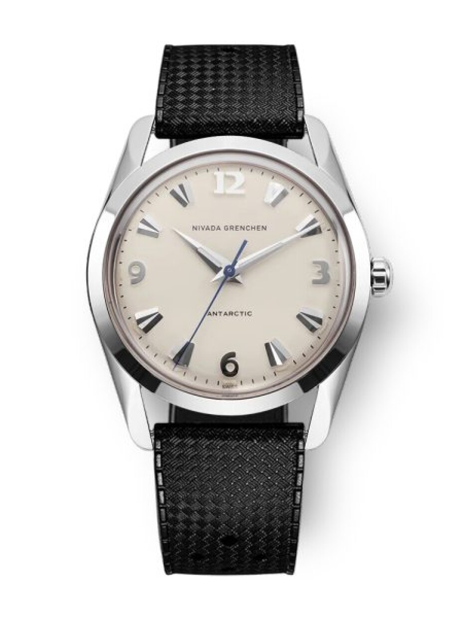 Nivada Grenchen Antarctic 35 mm - Eggshell White Luminova - Black Racing Strap - main (9)