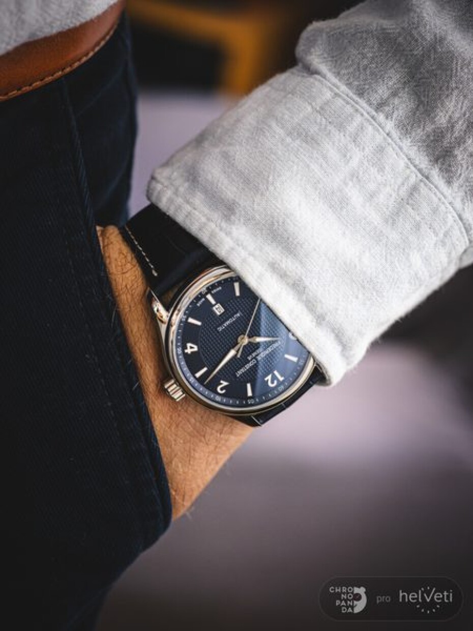 Frederique Constant Runabout Automatic Limited Edition FC-303RMN5B6 - main (14)