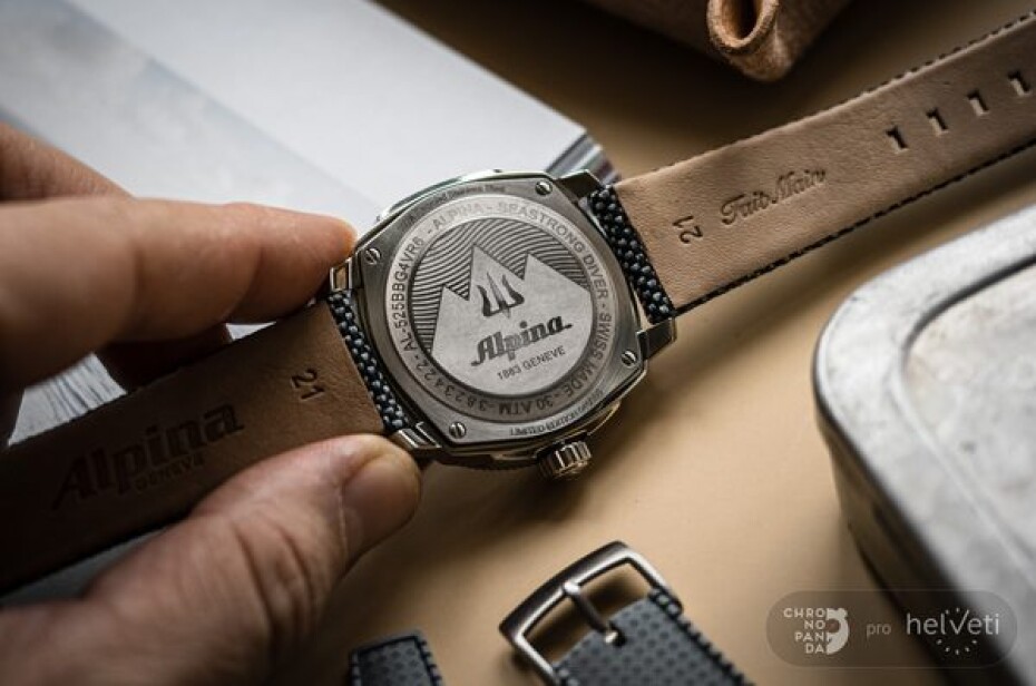 Alpina Seastrong Diver 300 Automatic Calanda Limited Edition AL-525BBG4VR6 - main (29)