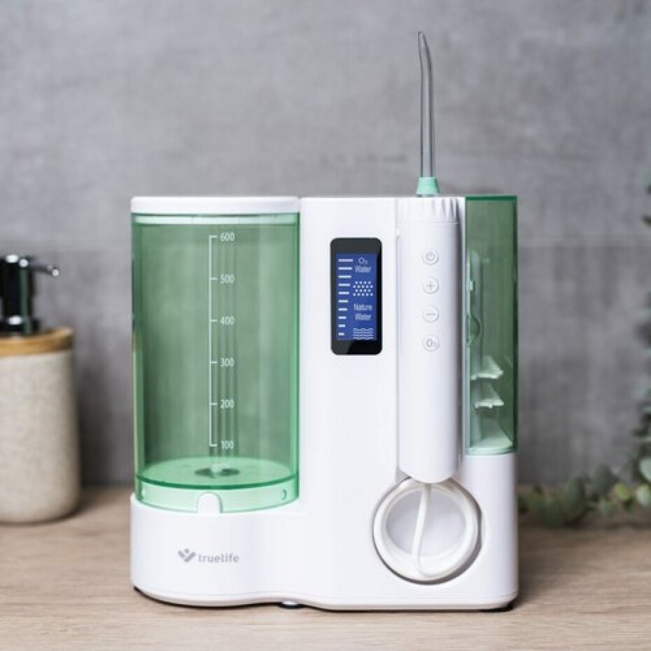 TrueLife Mezizubní sprcha AquaFloss Station O300 Ozone - main (11)