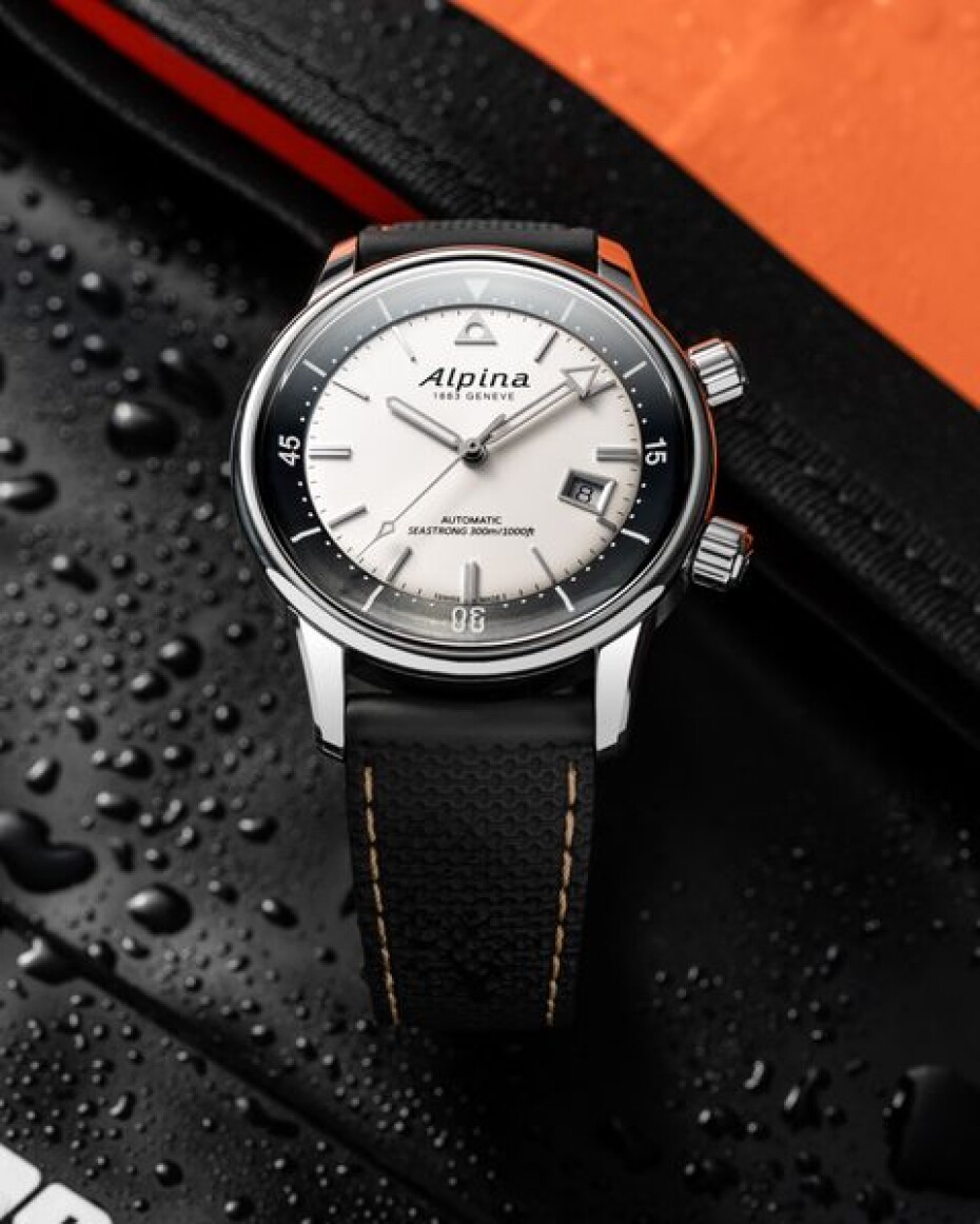 Alpina Seastrong Diver 300 Heritage Automatic AL-525S4H6 - main (11)