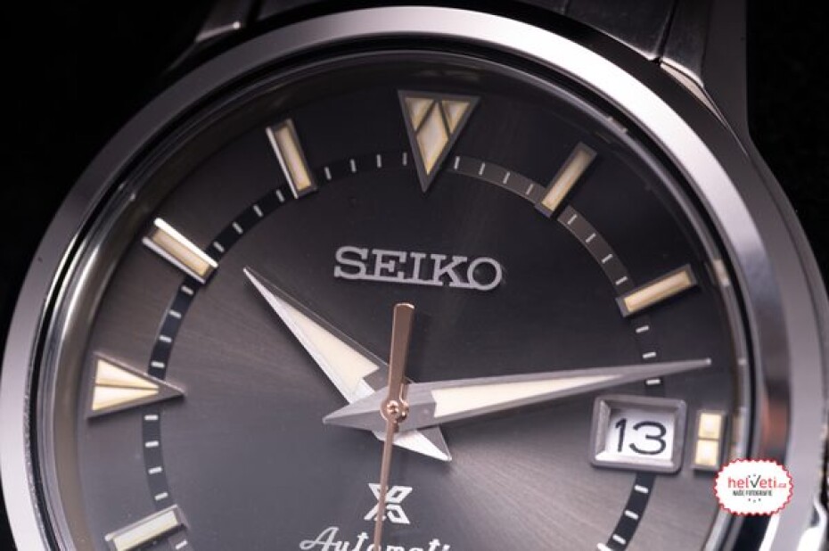 Seiko Alpinist SPB243J1 Modern Re-interpretation - main (6)