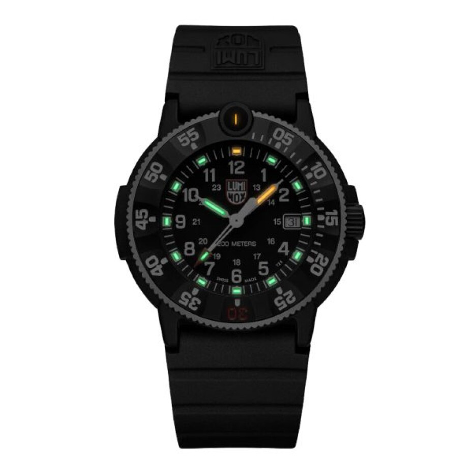 Luminox Navy SEAL Original Heritage Dive Watch XS.3001.H.SET - main (6)
