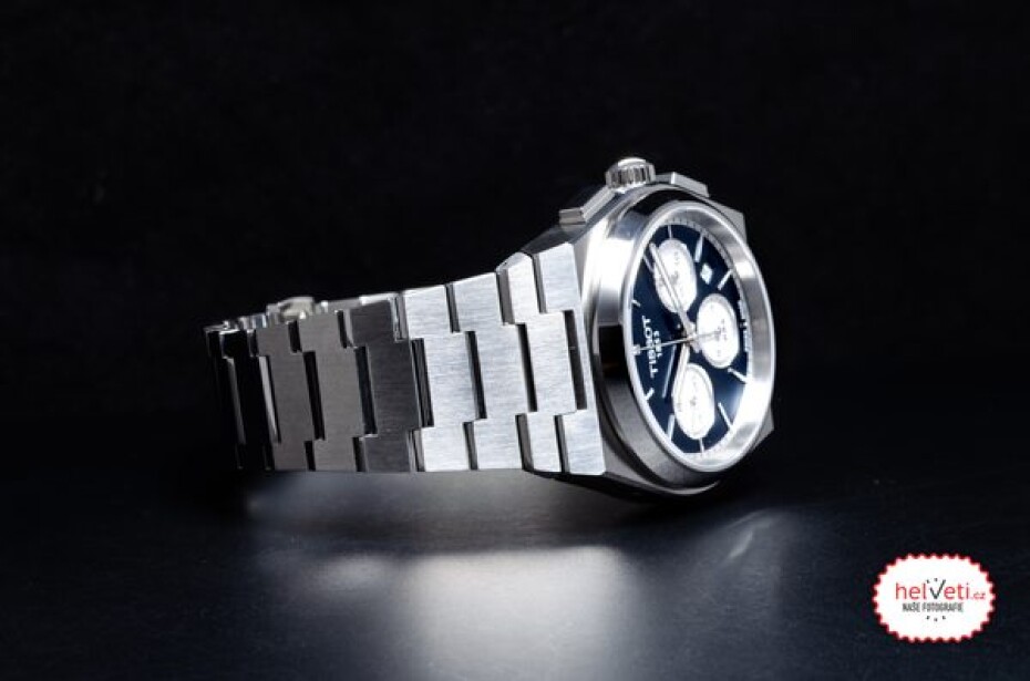 Tissot PRX Chronograph Automatic T137.427.11.041.00 - main (3)