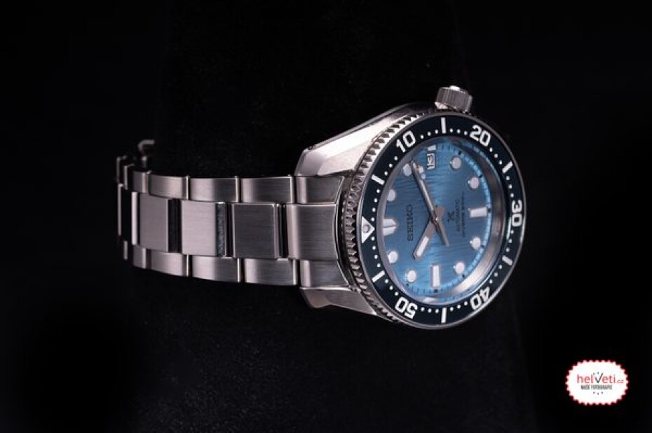 Seiko Prospex SPB299J1 Save the Ocean Special Edition - main (3)
