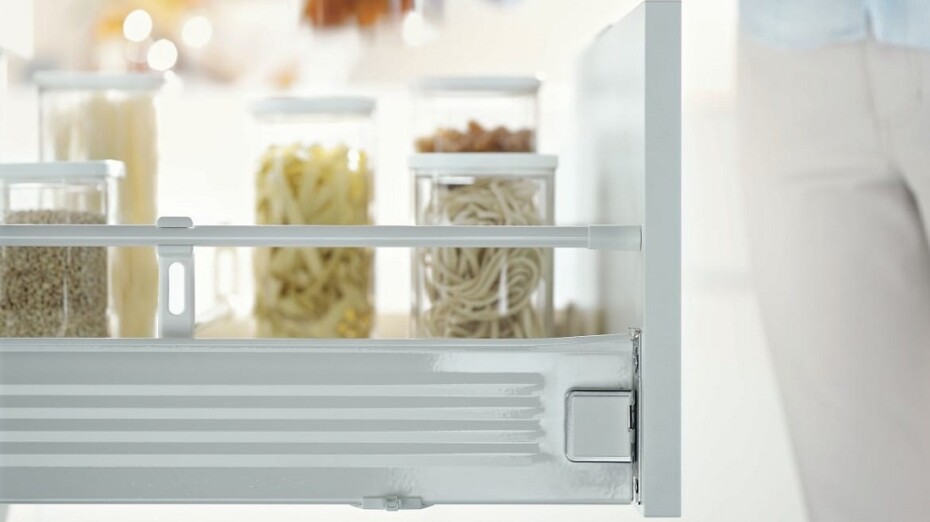 ArtExt Kuchyňská skříňka vysoká pro vestavné spotřebiče ESSEN | D14RU 2M 284 Barva korpusu: Bílá - main (18)