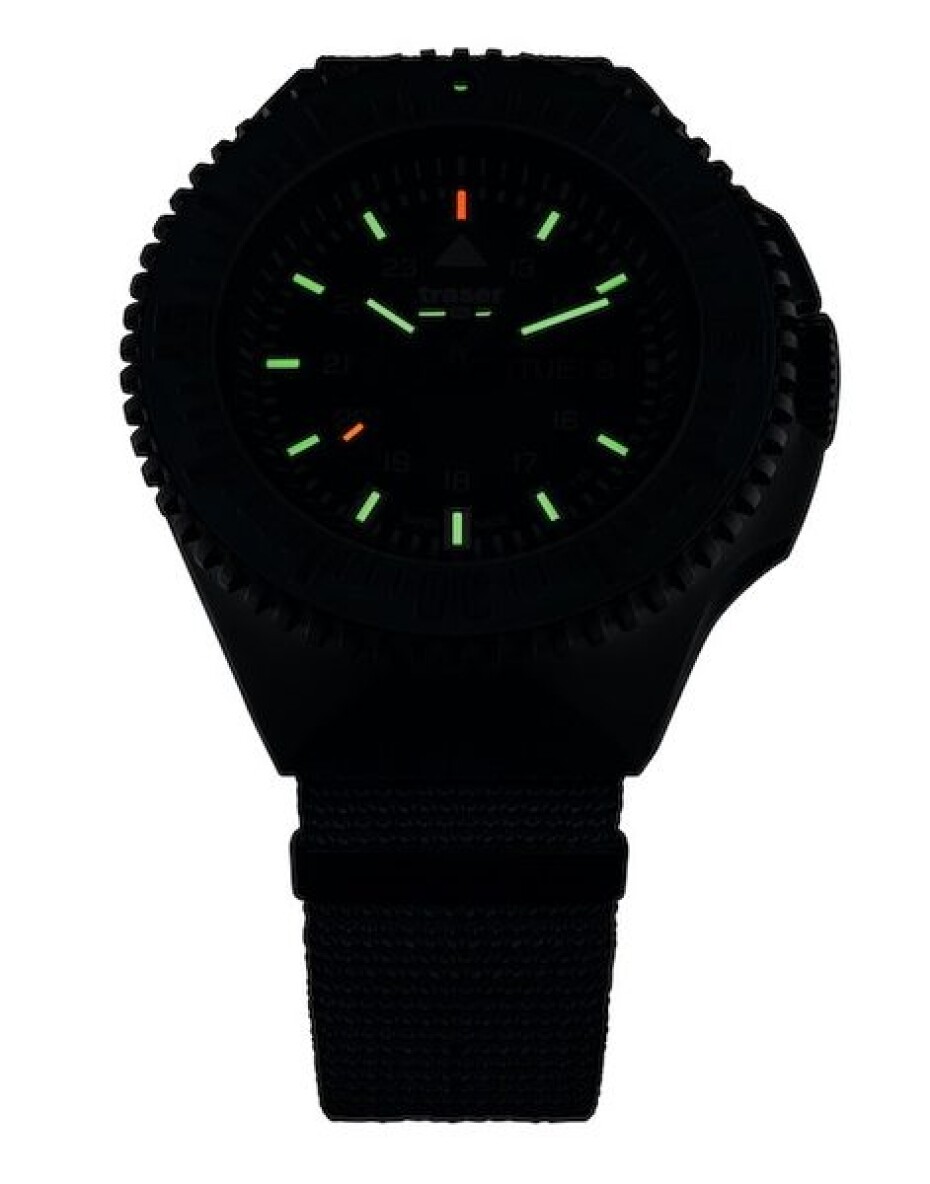 Traser P69 Black Stealth Black Nato - main (4)
