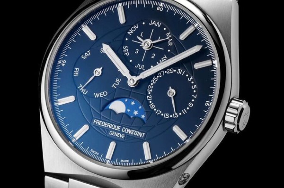 Frederique Constant Highlife Gents Manufacture Perpetual Calendar Automatic FC-775N4NH6B - main (4)