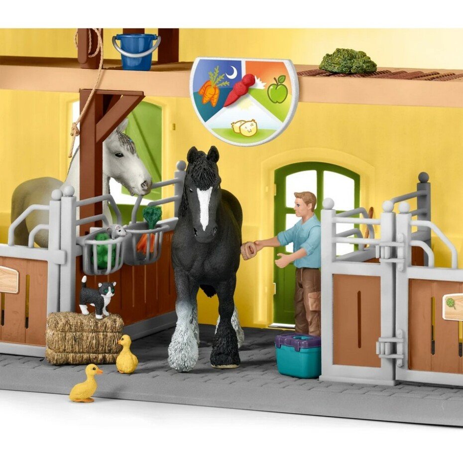 Schleich 42485 Stáj pro koně s příslušenstvím, 60 x 40 x 29,5 cm - main (1)