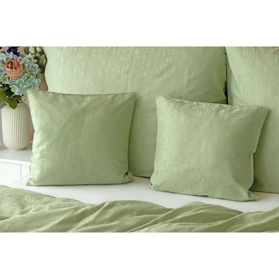 Matějovský Povlečení z bambusového damašku Sofie Light Green, 140 x 220 cm, 70 x 90 cm - main (2)
