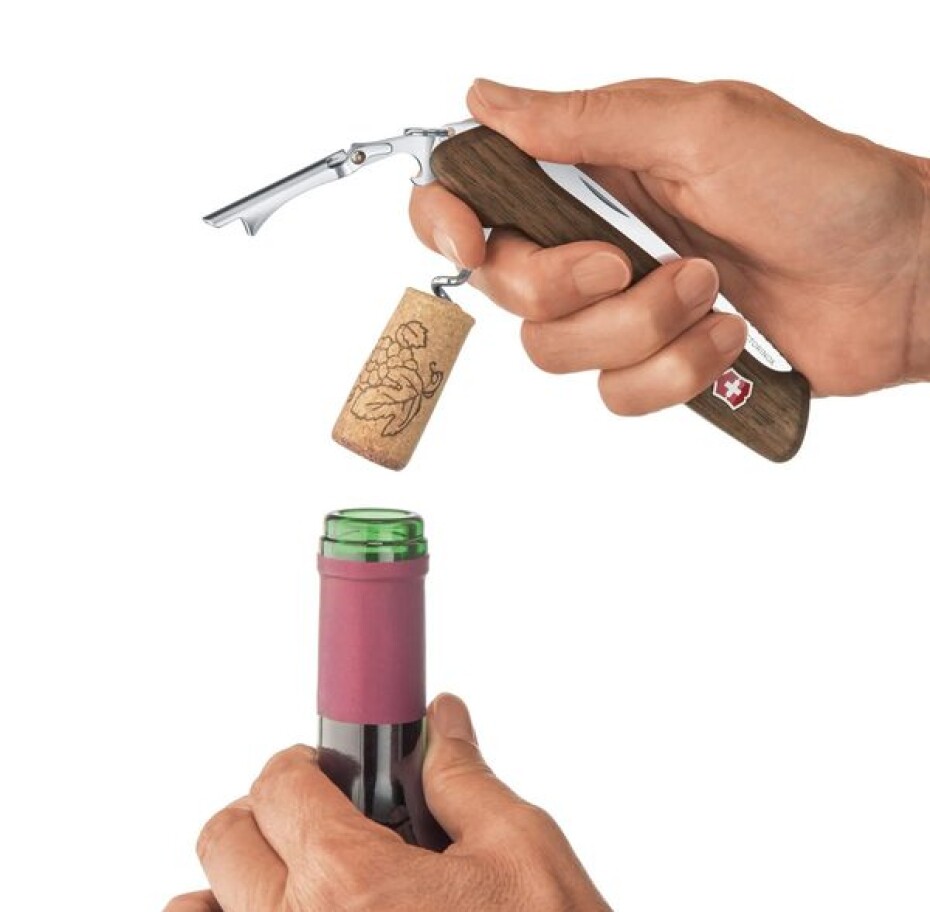 Nůž Victorinox Wine Master 0.9701.63 - main (10)