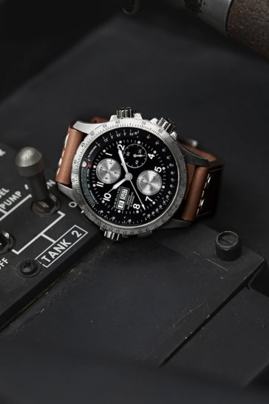 Hamilton Khaki Aviation X-Wind Auto Chrono H77616533 - main (21)