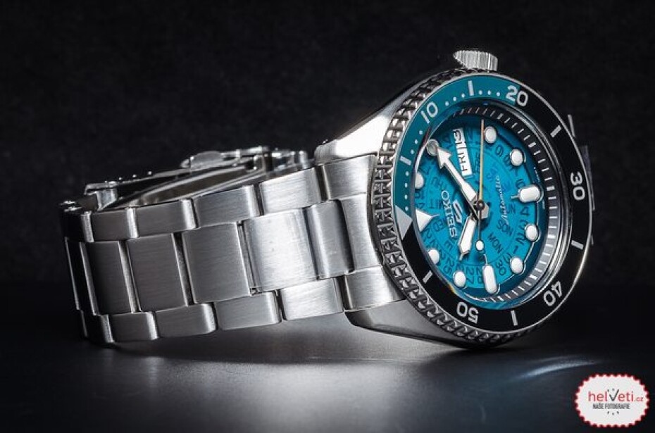 Seiko 5 SKX Sports Style SRPJ45K1 - main (3)