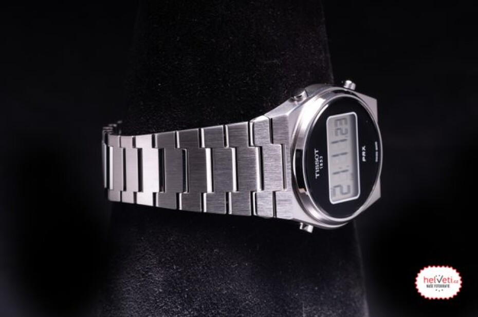 Tissot PRX Digital 35mm T137.263.11.050.00 - main (3)