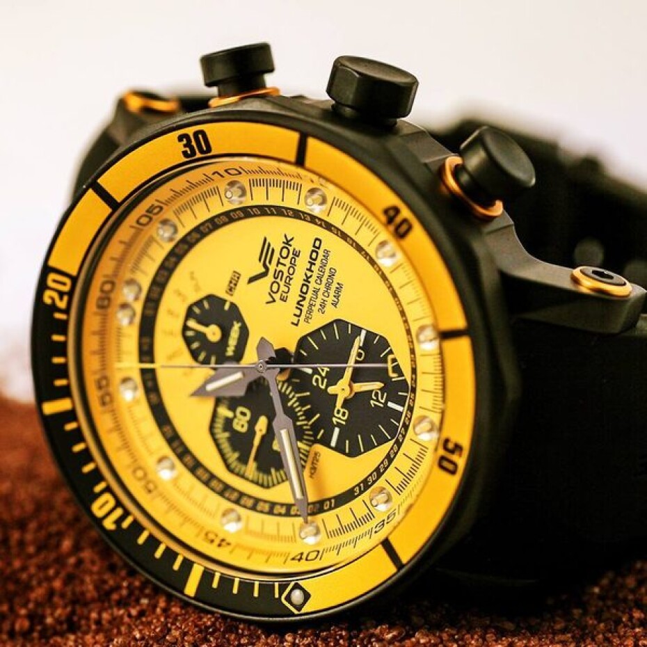 Vostok Europe Lunochod-2 Multifuncional Line YM86/620C504 - Žlutý silikonový řemínek - main (3)