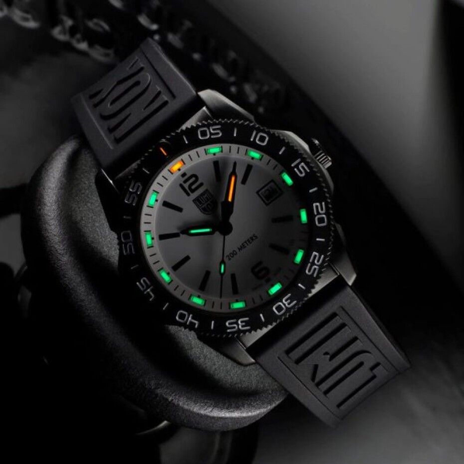 Luminox Pacific Diver XS.3127M - main (7)