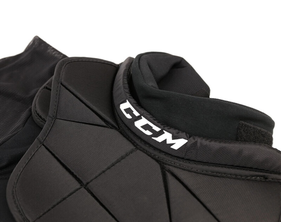 Nákrčník CCM  BNQ Shirt Style  Senior - main (2)