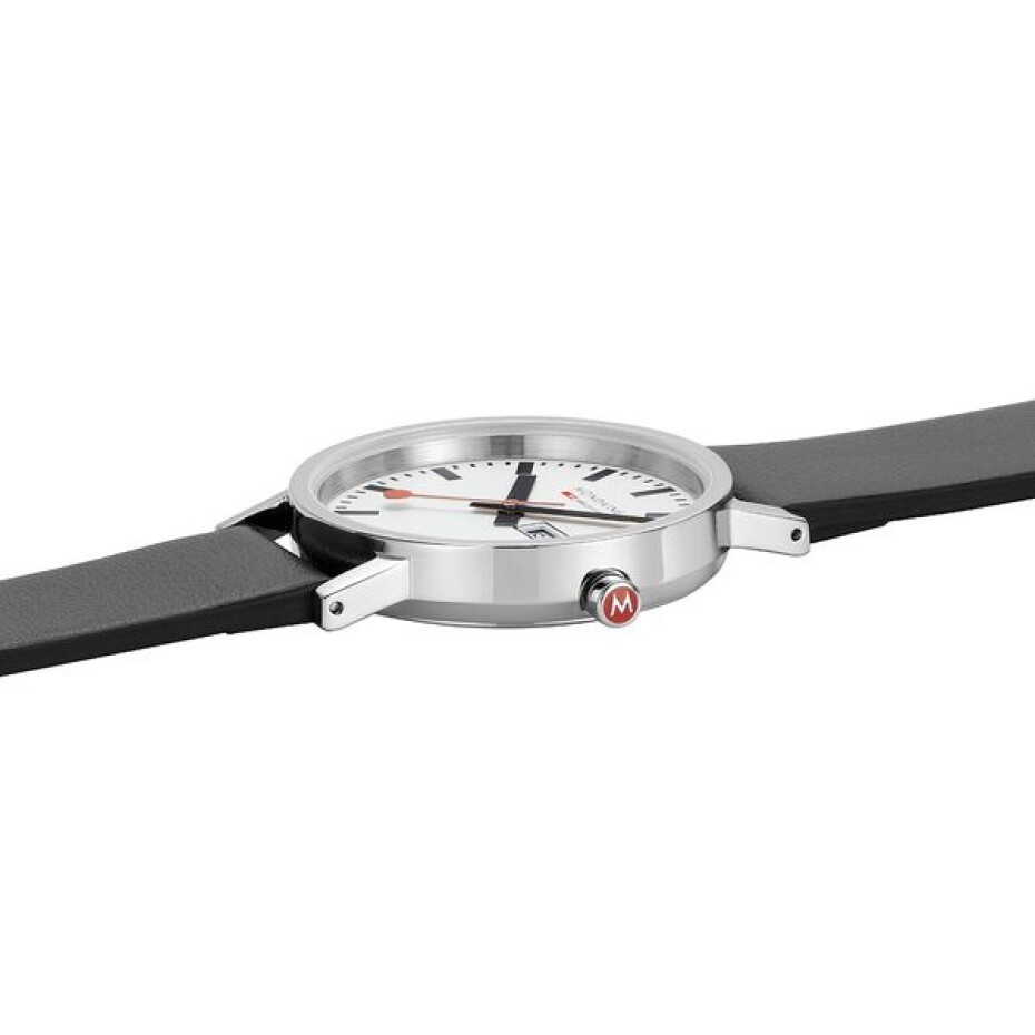 Mondaine Classic A667.30314.11SBBV - main (2)