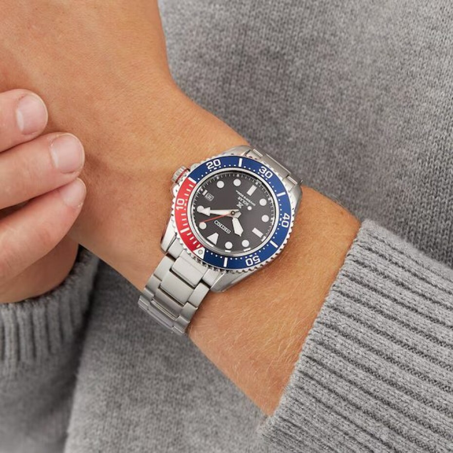 Seiko Prospex Solar SNE591P1 - main (27)