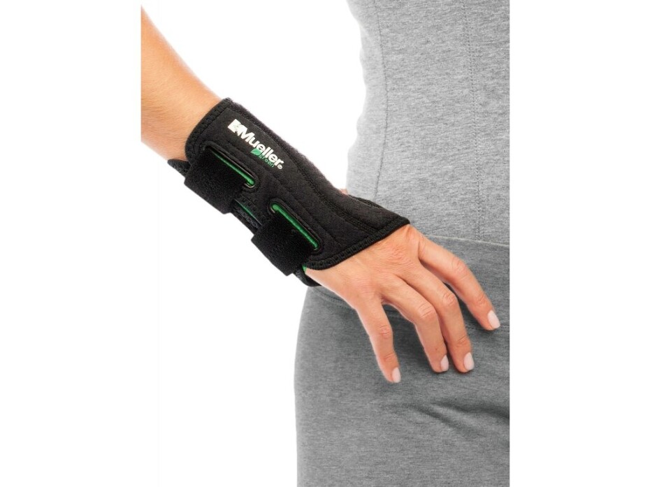Mueller Ortéza na zápěstí Fitted Wrist Brace S/M Levá - main (1)