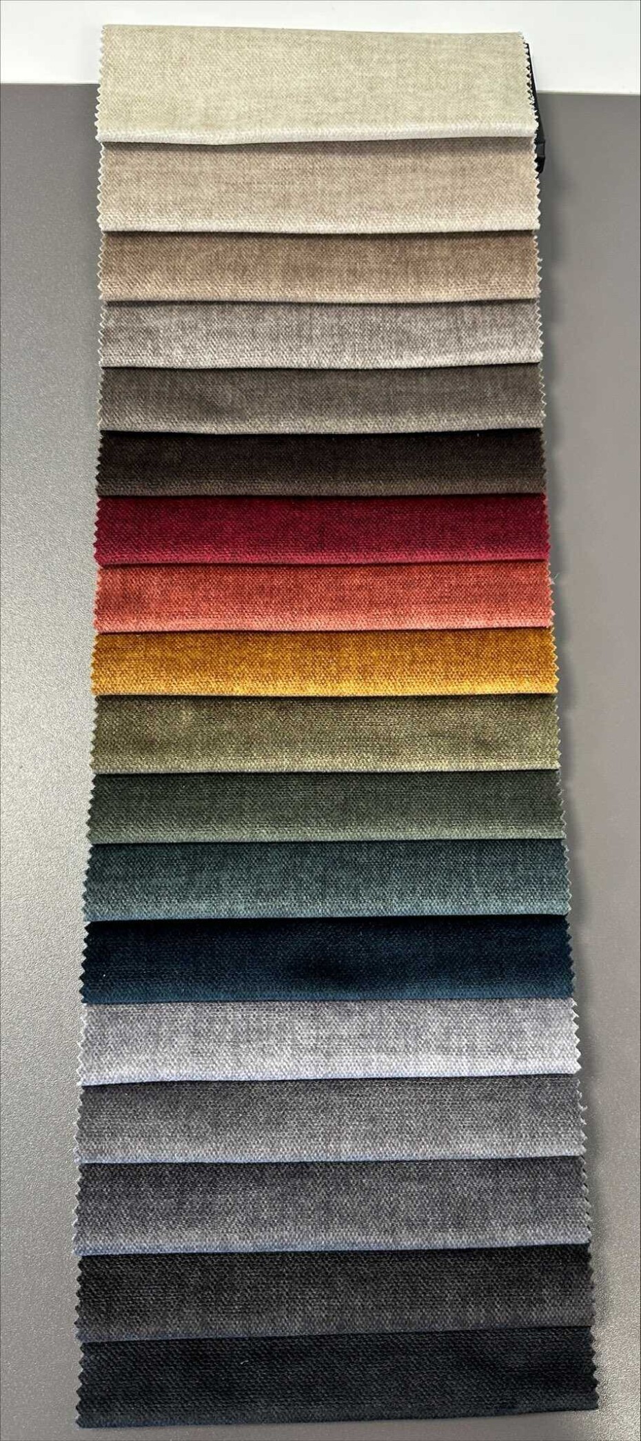 ArtPS Rohová sedací souprava BLUES L | taupe Vogue 04 Provedení: levé - main (4)