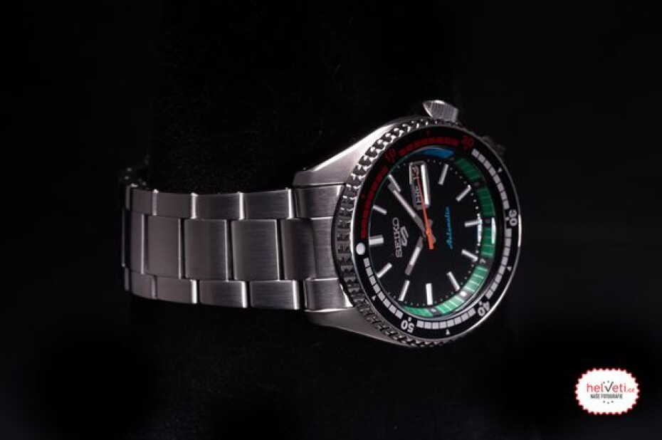 Seiko 5 SKX Sports Style SRPK13K1 55th Anniversary Retro Colour Collection - main (2)
