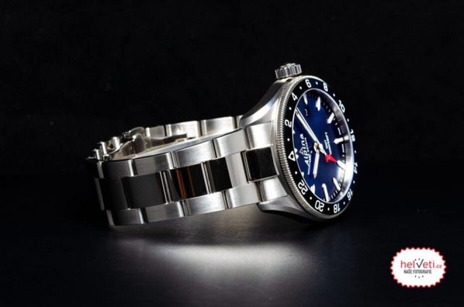 Alpina Alpiner Quartz GMT AL-247NB4E6B - main (3)