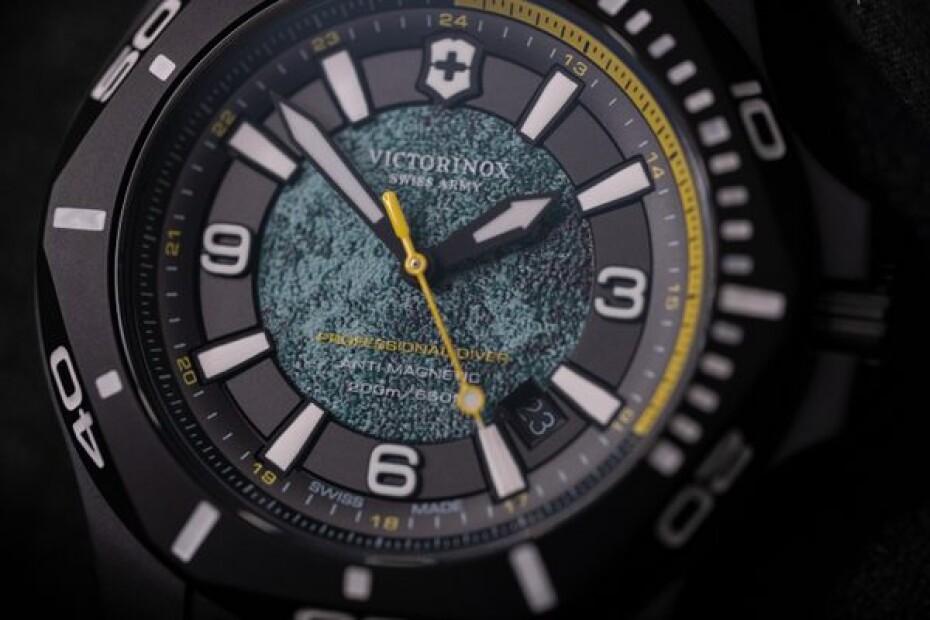 Victorinox I.N.O.X. Pro Diver Titanium 241957.1 - Limited Edition - main (15)