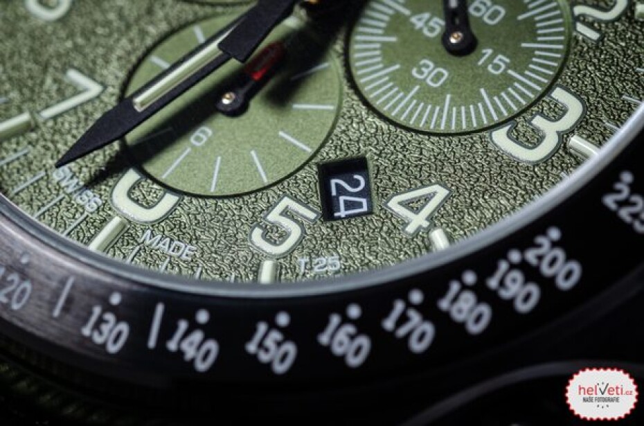 Traser P67 Officer Pro Chronograph Green Nato - main (14)