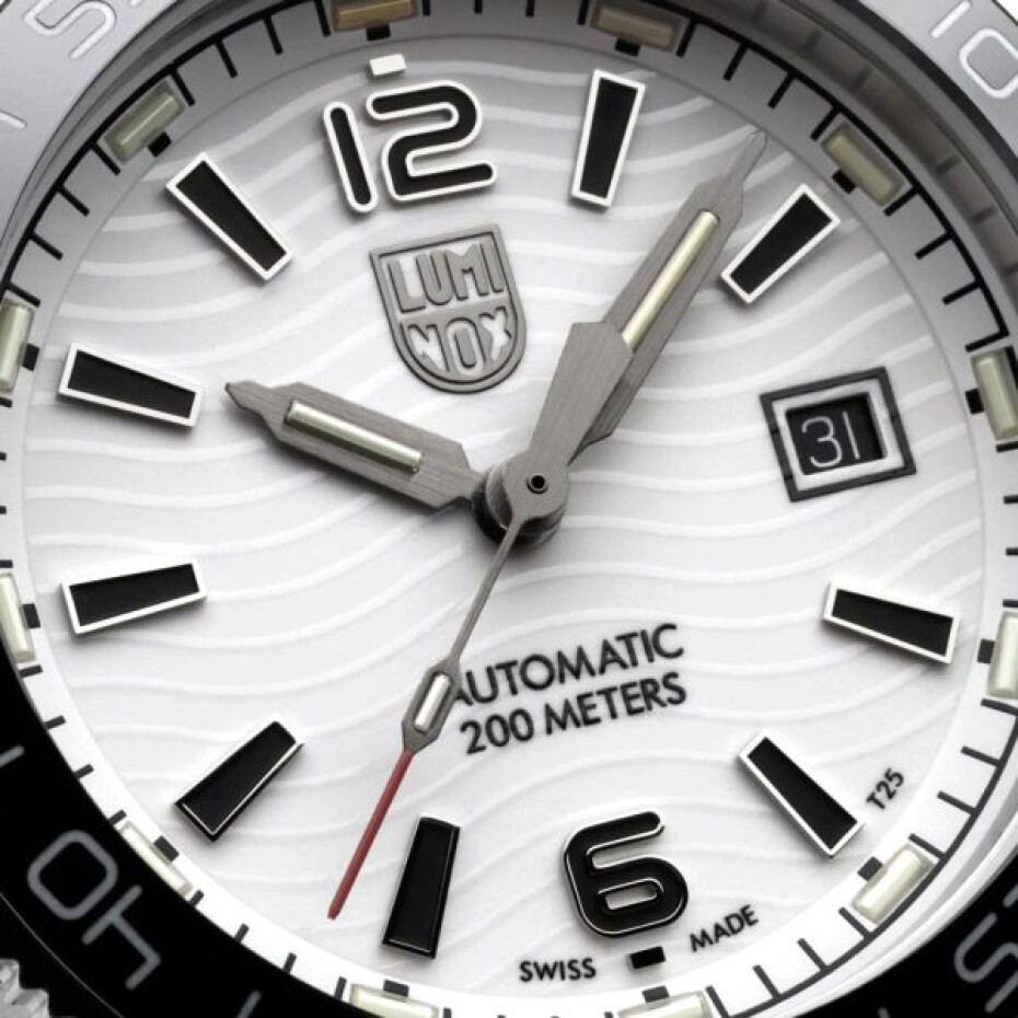 Luminox Pacific Diver Automatic 3100 Series XS.3101.H.SET - main (6)