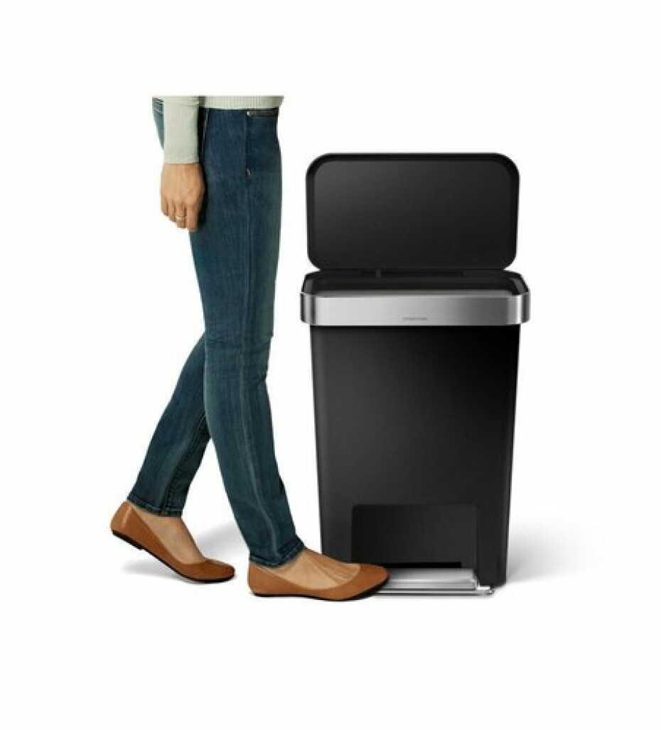 Pedálový odpadkový koš Simplehuman – 45 l, kapsa na sáčky, obdélníkový, černý plast /nerez - main (1)