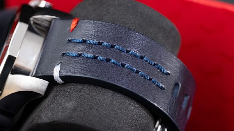 Vostok Europe Limitovaná edice Česká republika 6S21-225A481 - main (18)