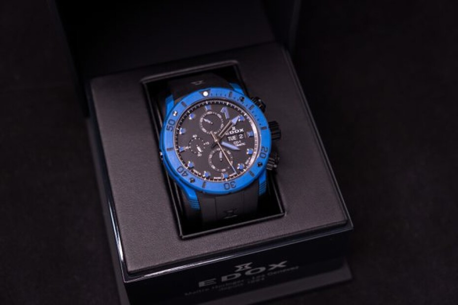 EDOX CO-1 Carbon Chronograph Automatic 01125-CLNBUN-NINBU - main (22)