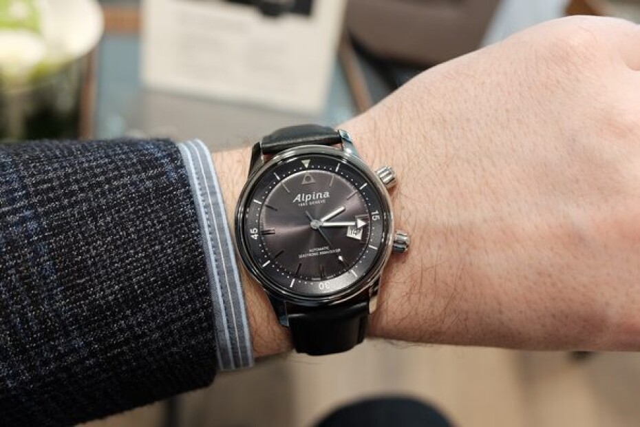 Alpina Seastrong Diver 300 Heritage Automatic AL-525G4H6 - main (7)