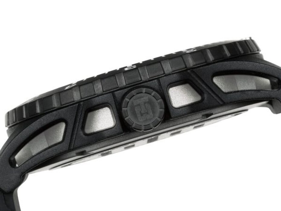 Traser P 6600 Elite Red Sapphire nato - main (2)