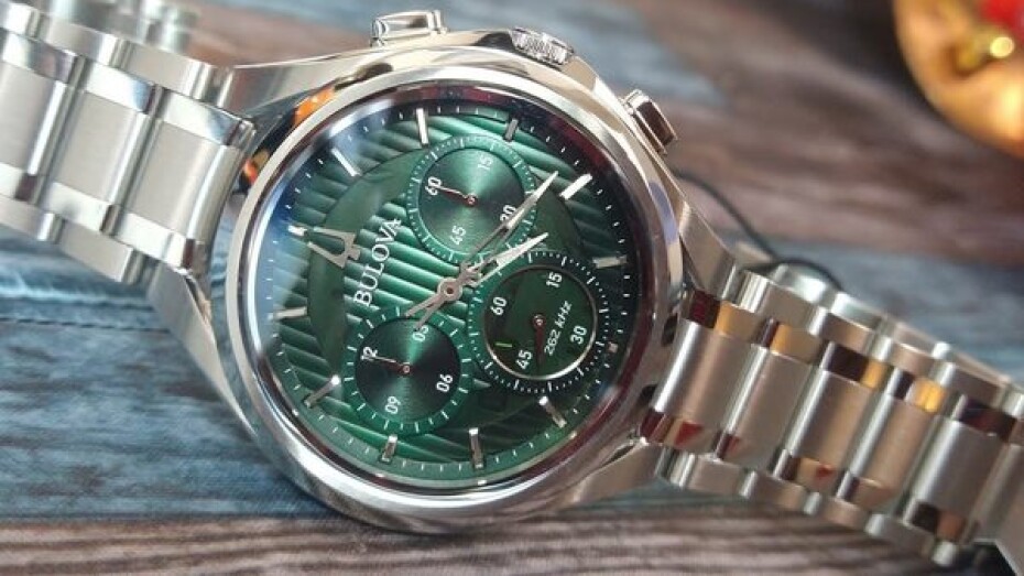 Bulova Curv Classic Chronoghraph 96A297 - main (15)