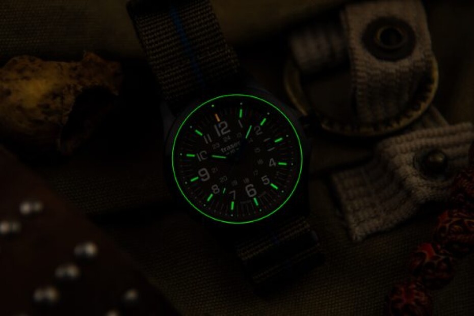 Traser P67 Officer Pro Khaki Nato - main (6)