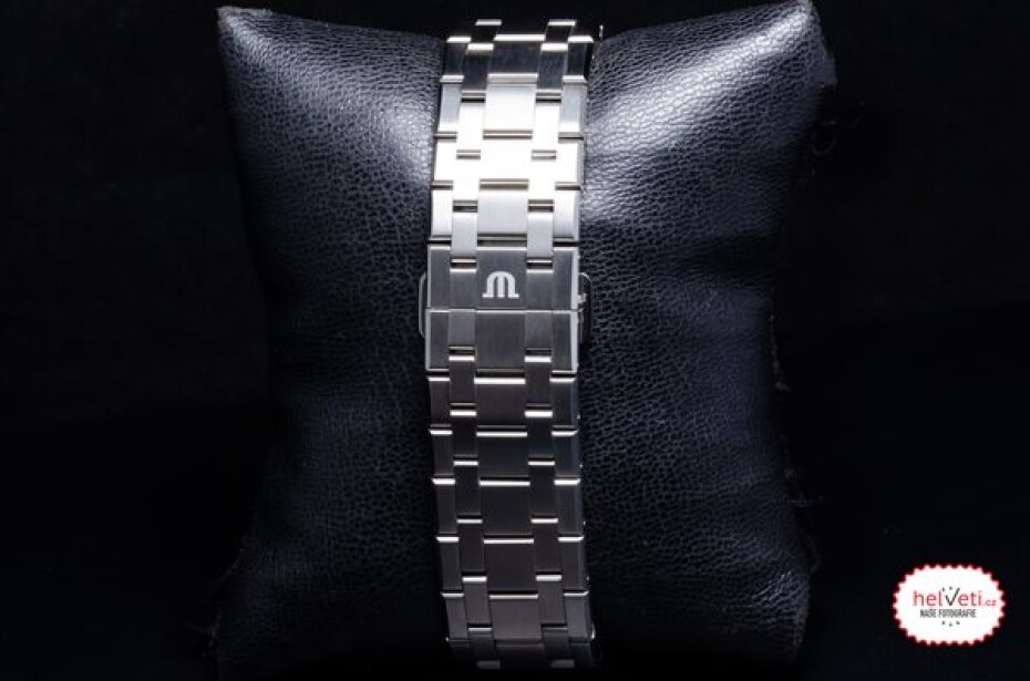 Maurice Lacroix Aikon Automatic Chronograph AI6038-SS002-430-1 - main (9)