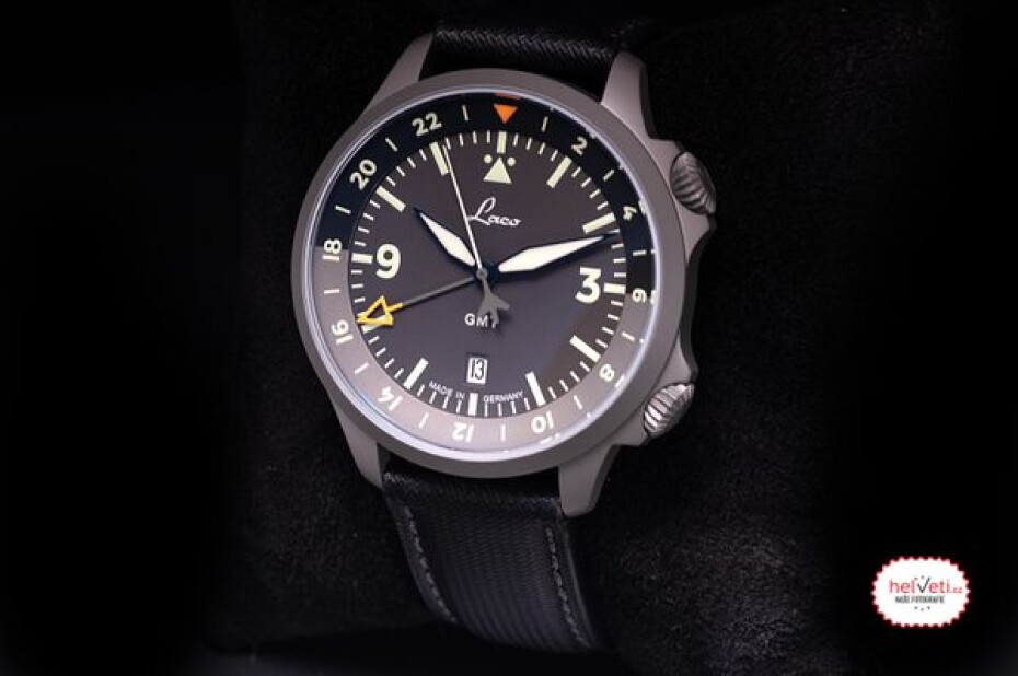 Laco Flieger Frankfurt GMT Schwarz - main (4)
