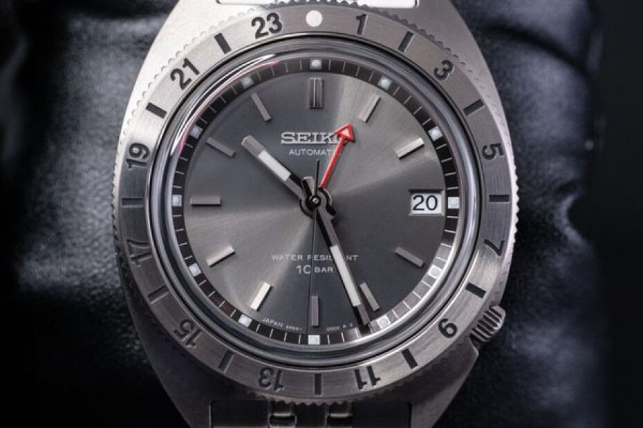 Seiko Prospex SPB411J1 Navigator Timer GMT Limited Edition - main (28)