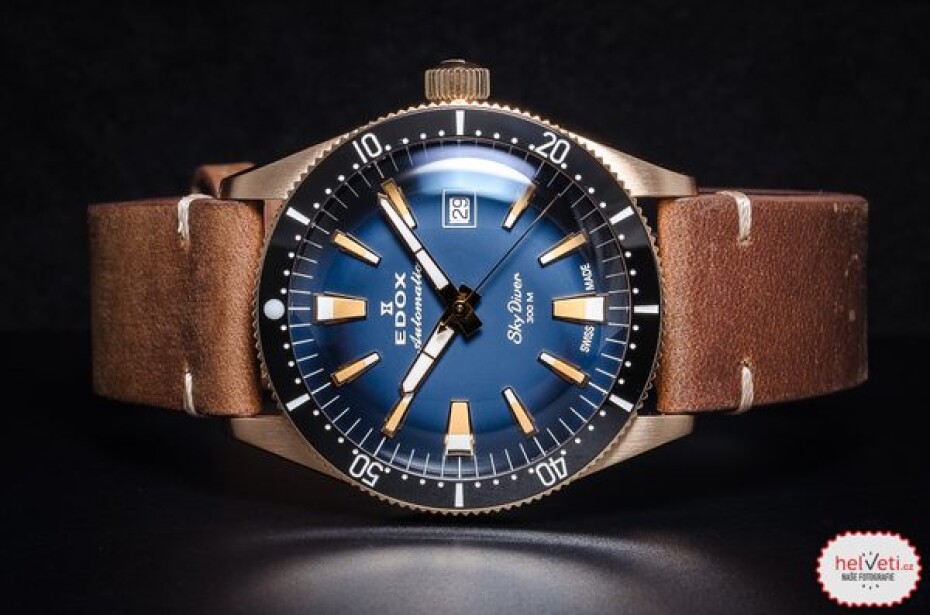 EDOX Skydiver Date Automatic 80126-BRN-BUIDR Limited Edition - main (2)