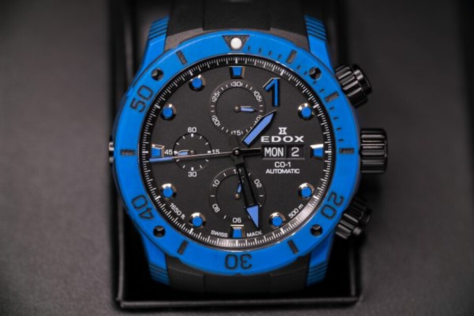 EDOX CO-1 Carbon Chronograph Automatic 01125-CLNBUN-NINBU - main (19)