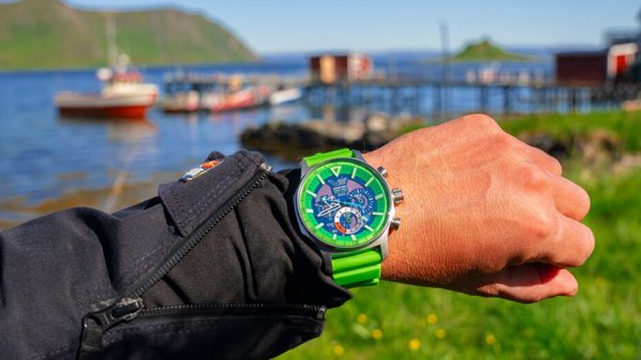 Vostok Europe Expedition North Pole Solar Power Chronograph VR42-595A733 - Zelený silikonový řemínek - main (8)