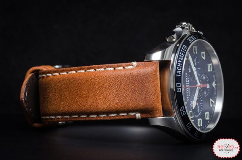 Victorinox FieldForce Chrono 241854 - main (4)