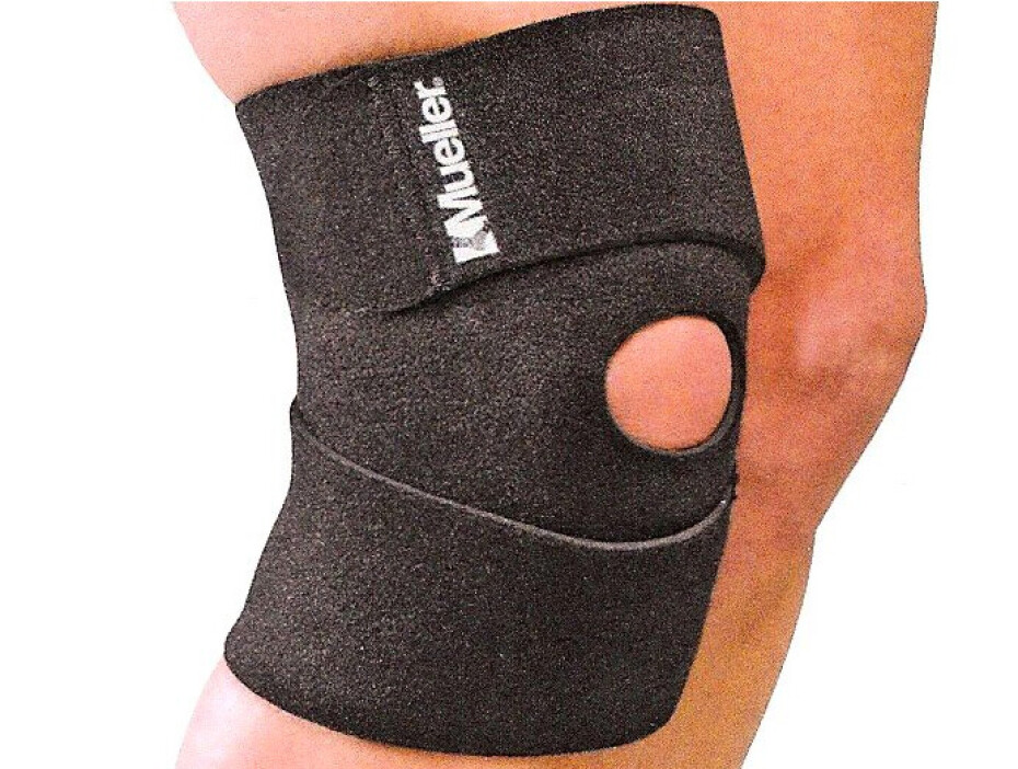 Bandáž na koleno Mueller  Compact Knee Support - main (0)