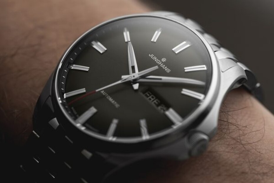 Junghans Meister S Automatic 27/4210.44 - main (2)