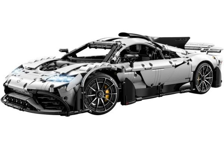 Double Eagle AMG One - stavebnice z kostek - main (0)