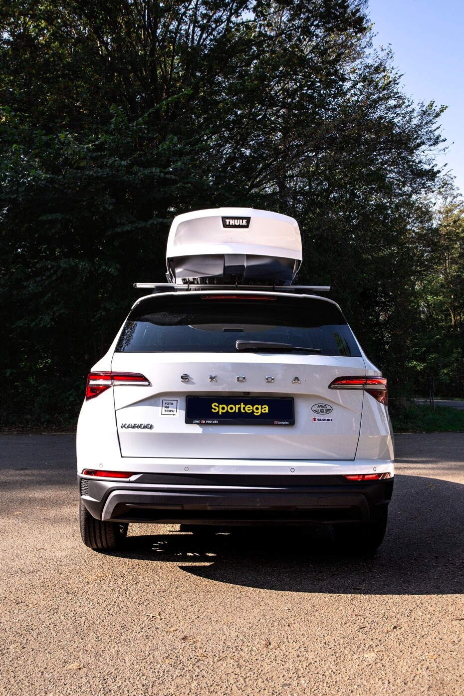 Střešní box Thule Motion XT XL white limited edition - main (10)